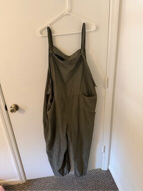 Olive Green Women's Linen-Blend Overalls